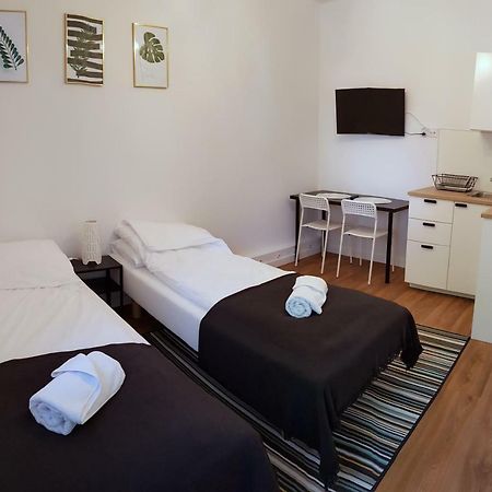 Apartamenty METRO Targówek Varsovia Exterior foto